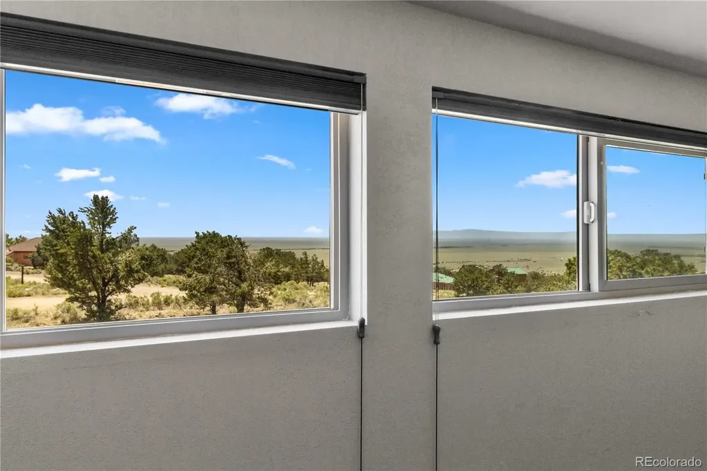 4375 E Twinview Overlook Crestone CO 81131
