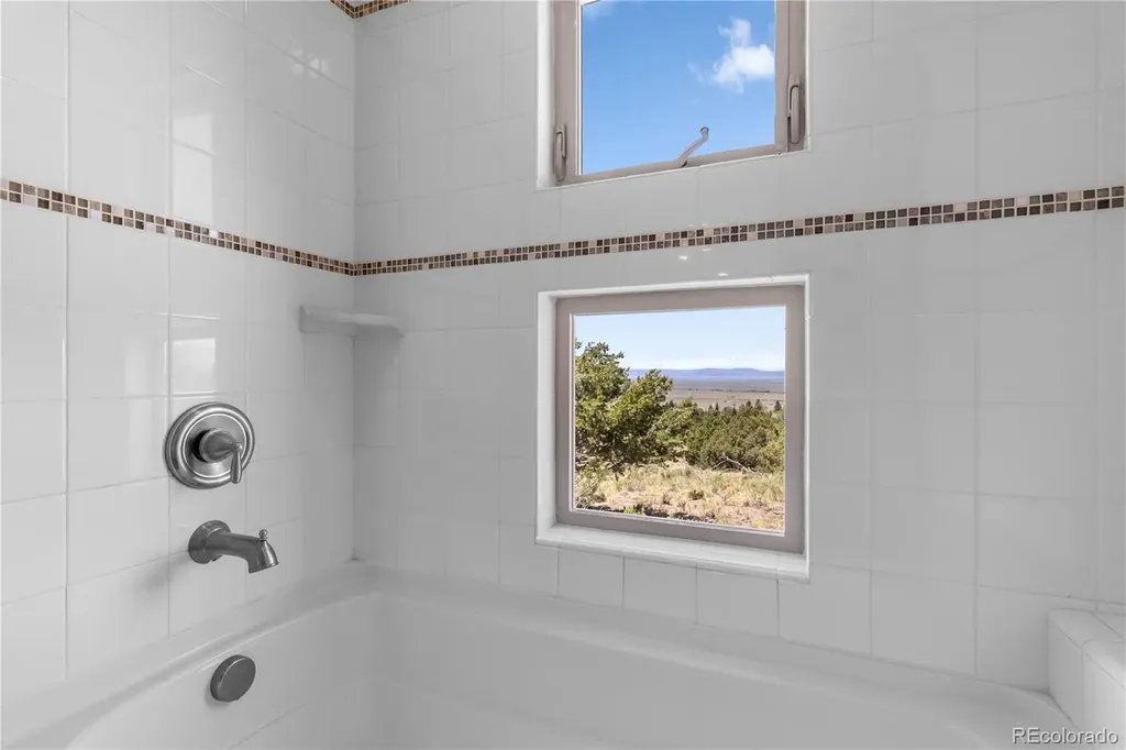 4375 E Twinview Overlook Crestone CO 81131