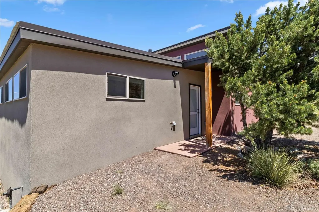 4375 E Twinview Overlook Crestone CO 81131