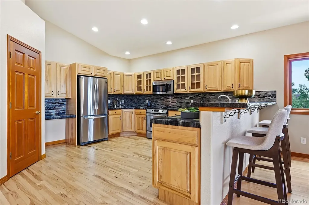 198 Park Avenue Pine CO 80421