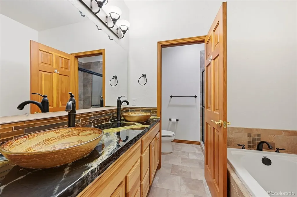 198 Park Avenue Pine CO 80421