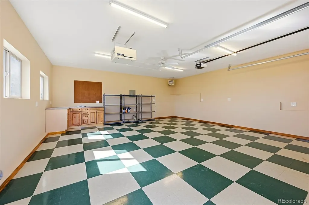 198 Park Avenue Pine CO 80421