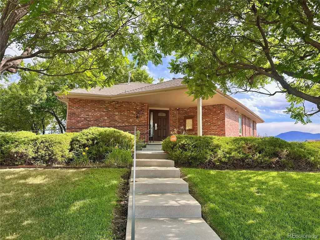 8371 S Upham Way Littleton CO 80128