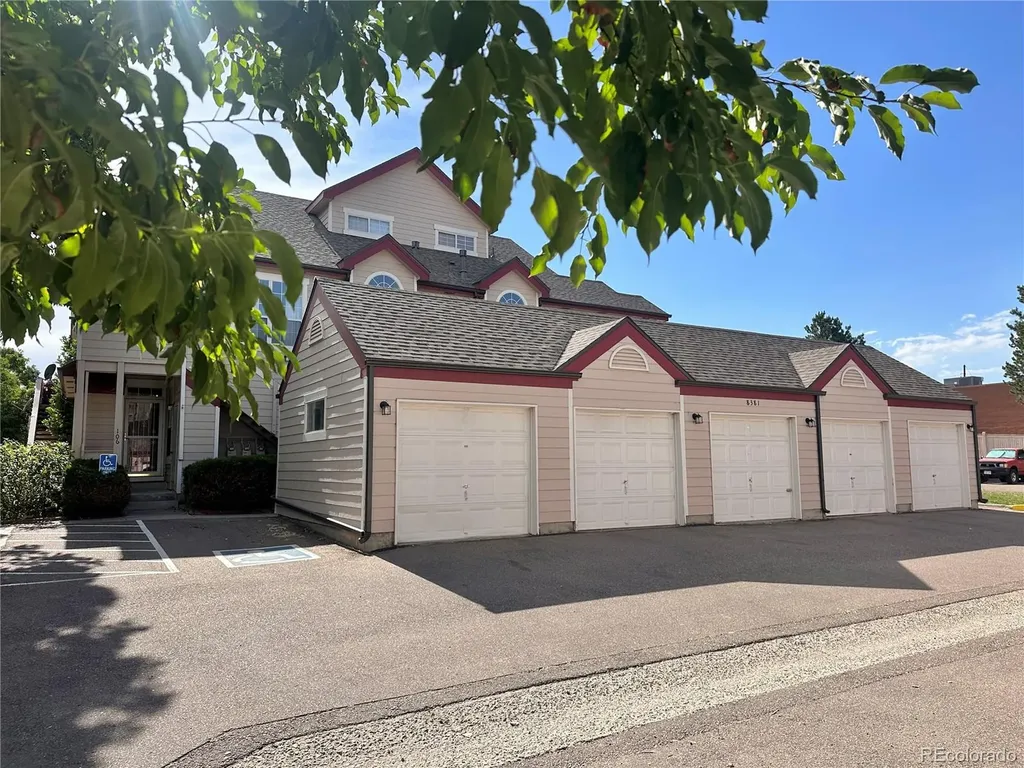 8371 S Upham Way Littleton CO 80128