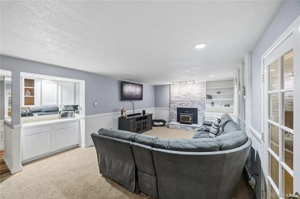 6469 S Yukon Street Littleton CO 80123
