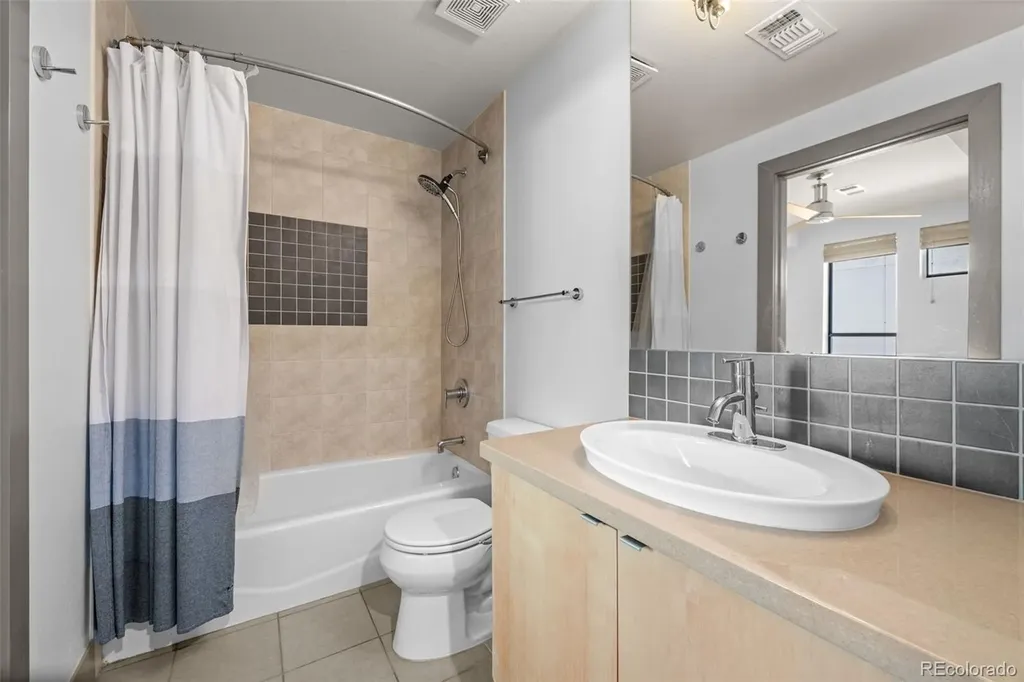 2900 Wyandot Street Denver CO 80211