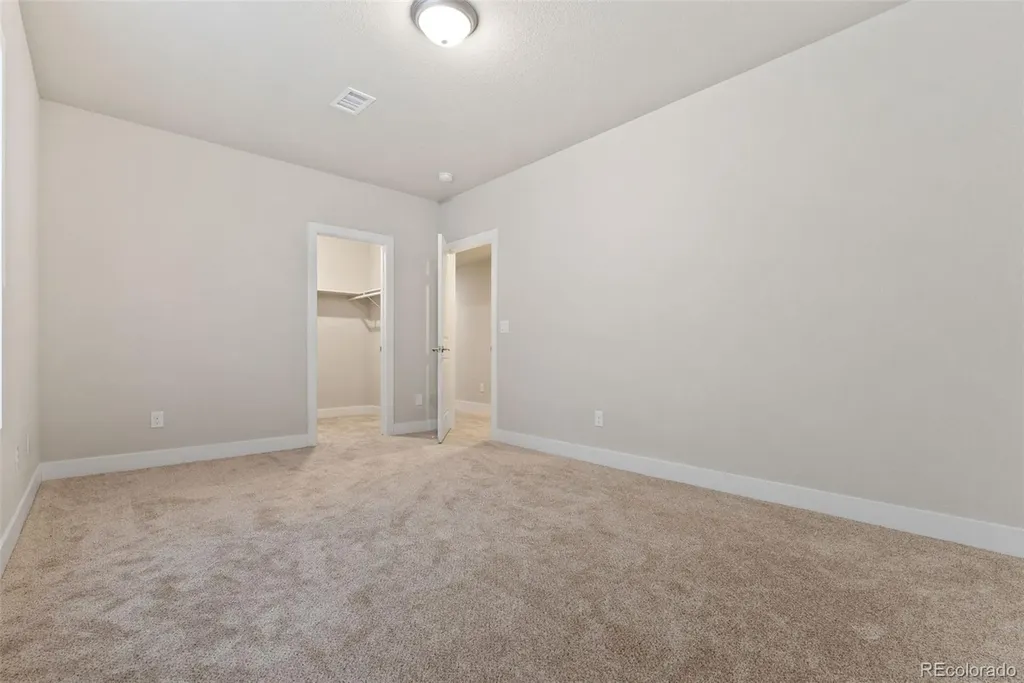 27620 E Lakeview Drive Aurora CO 80016