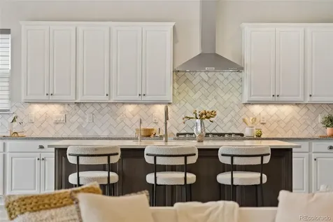 27620 E Lakeview Drive Aurora CO 80016