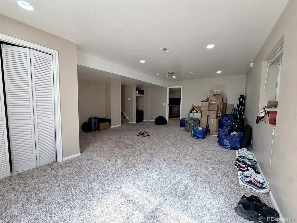 2695 E 109th Avenue Northglenn CO 80233