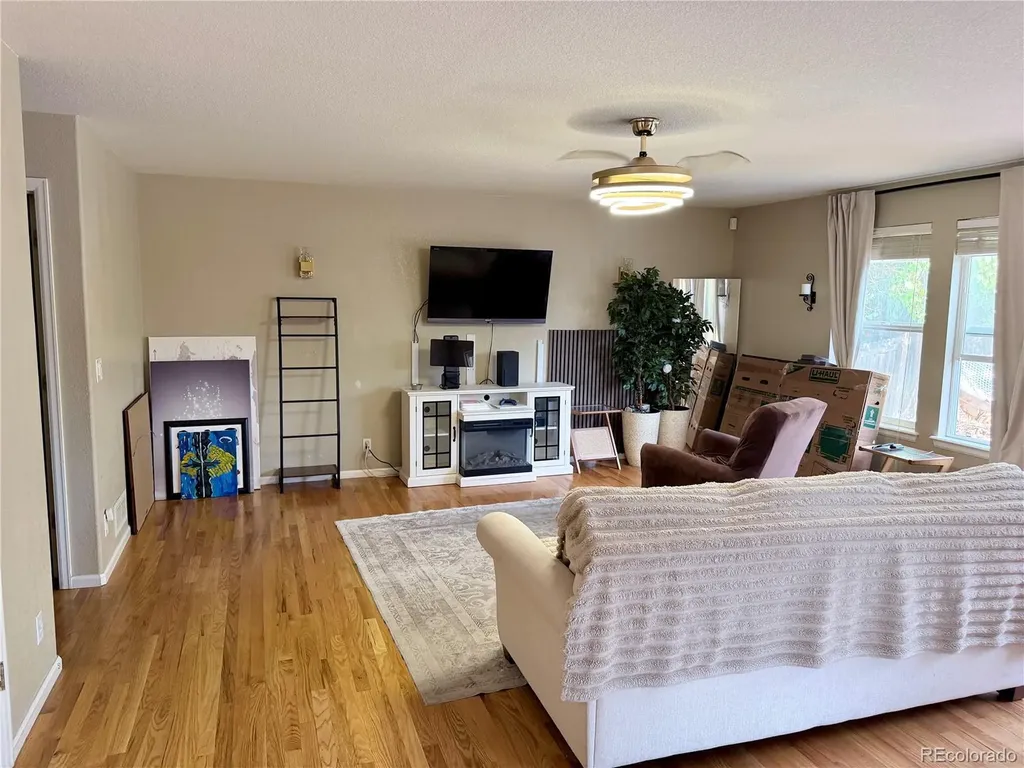 2695 E 109th Avenue Northglenn CO 80233