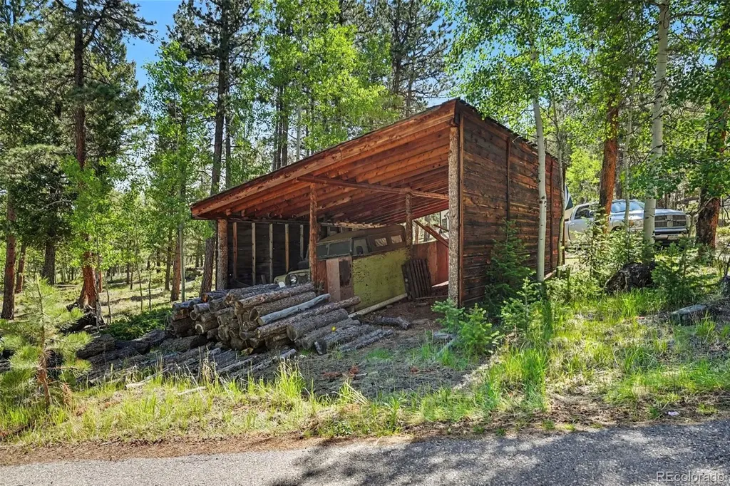 200 Desparado Road Bailey CO 80421