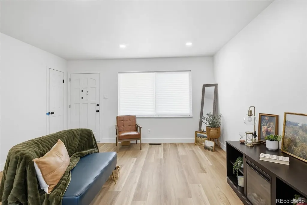 2023 Woodburn Street Colorado Springs CO 80906