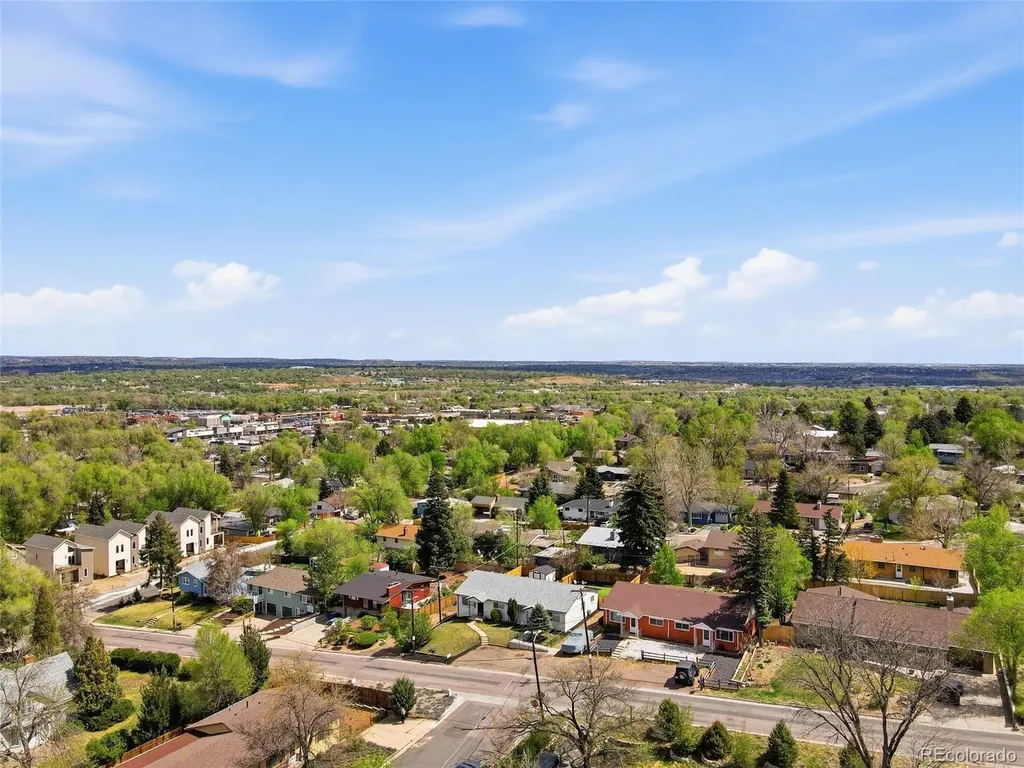 2023 Woodburn Street Colorado Springs CO 80906