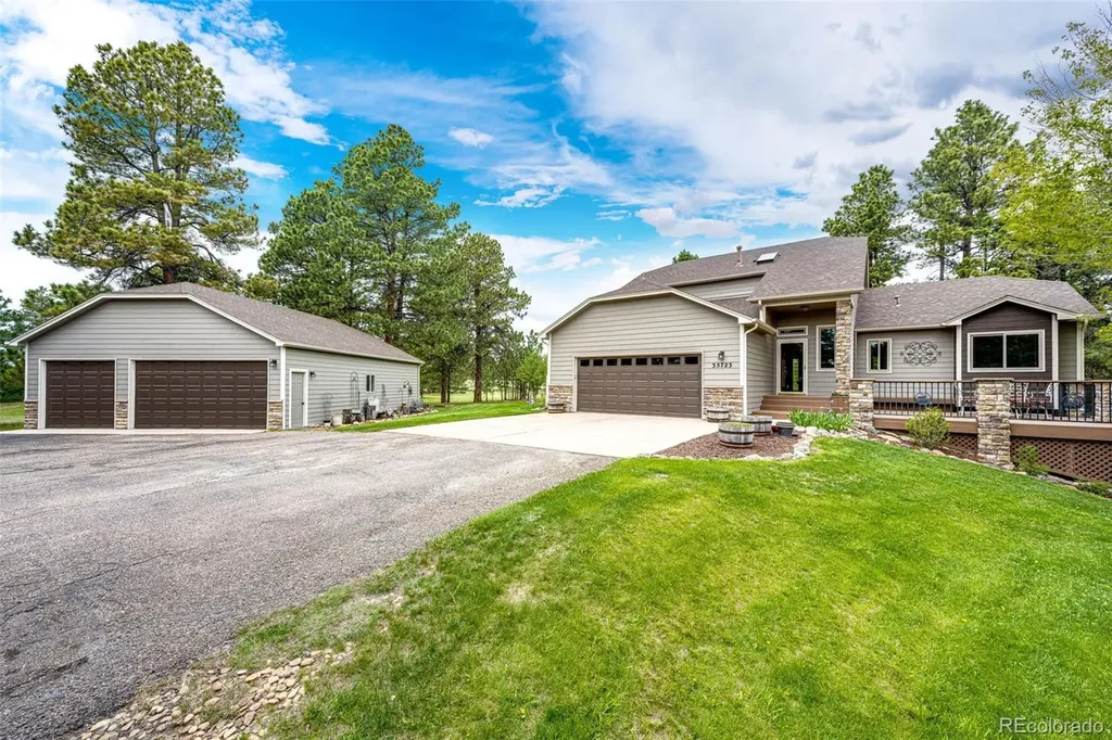 35723 Elkridge Run Elizabeth CO 80107