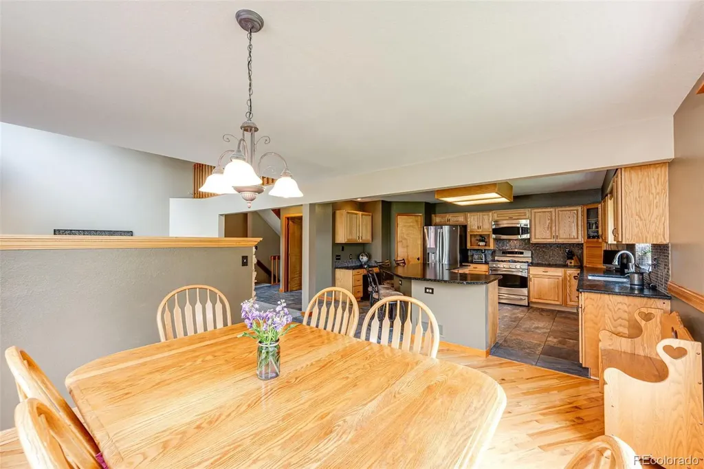 35723 Elkridge Run Elizabeth CO 80107