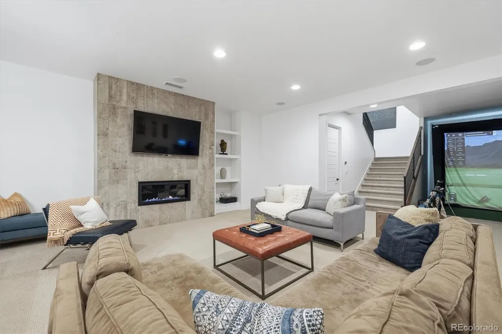 6656 Canyonpoint Road Castle Pines CO 80108