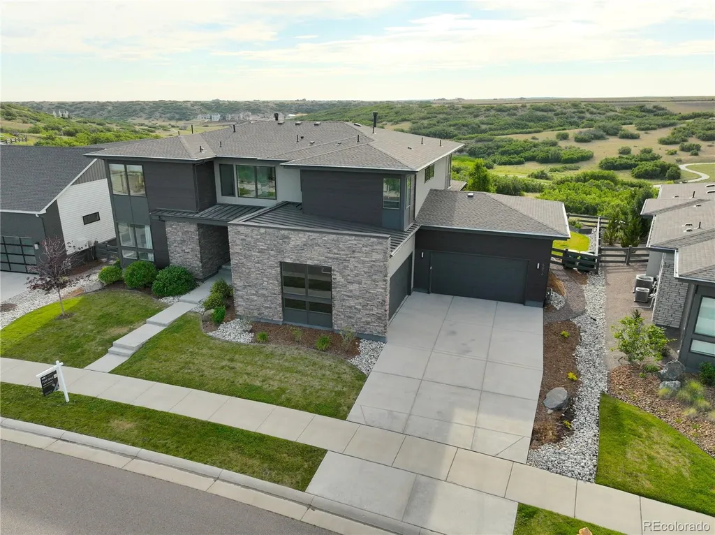 6656 Canyonpoint Road Castle Pines CO 80108