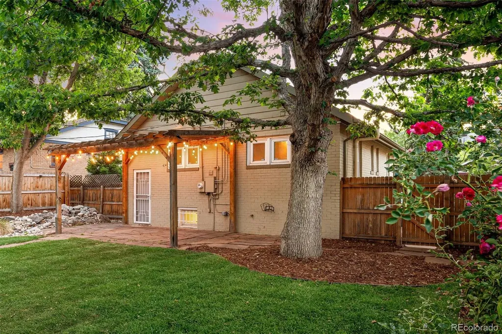 3436 W 37th Avenue Denver CO 80211