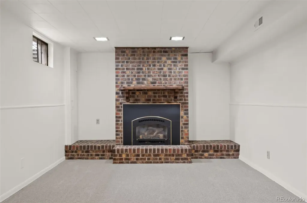 10 Joan Drive Denver CO 80221