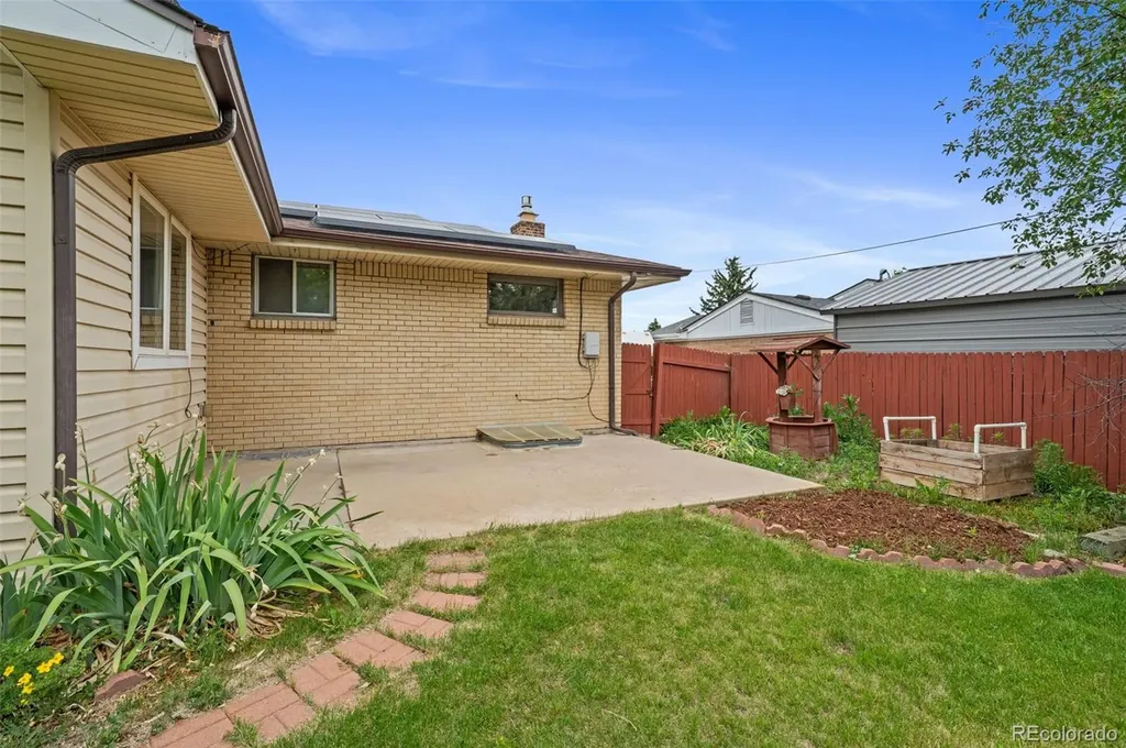 10 Joan Drive Denver CO 80221