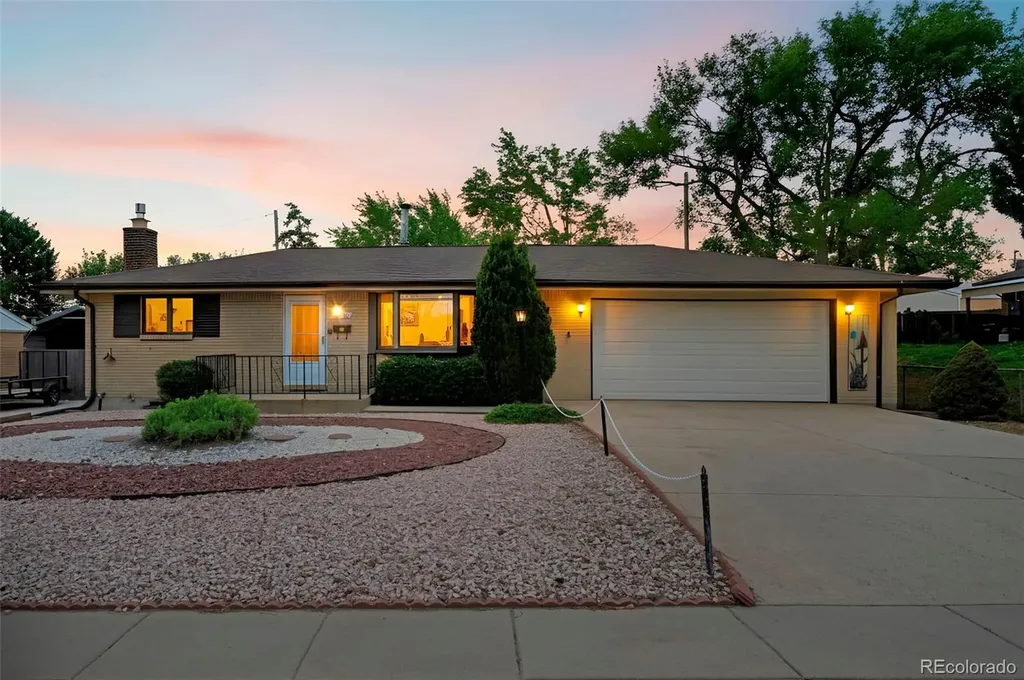 10 Joan Drive Denver CO 80221