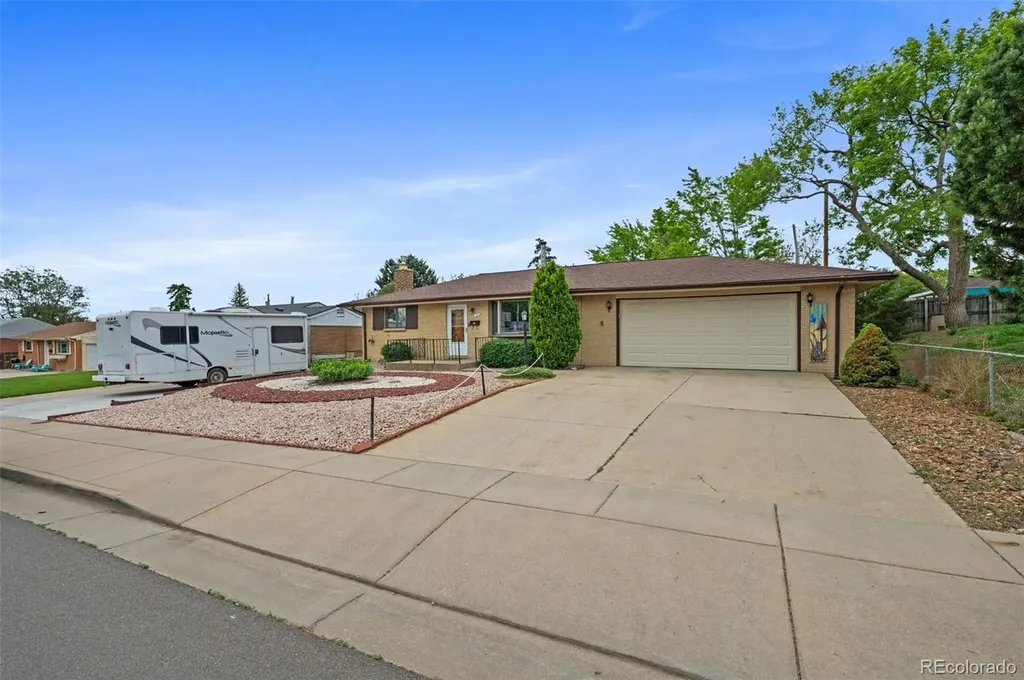 10 Joan Drive Denver CO 80221