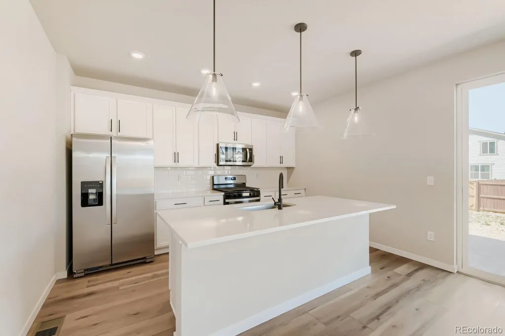 46409 Saddleback Drive Bennett CO 80102