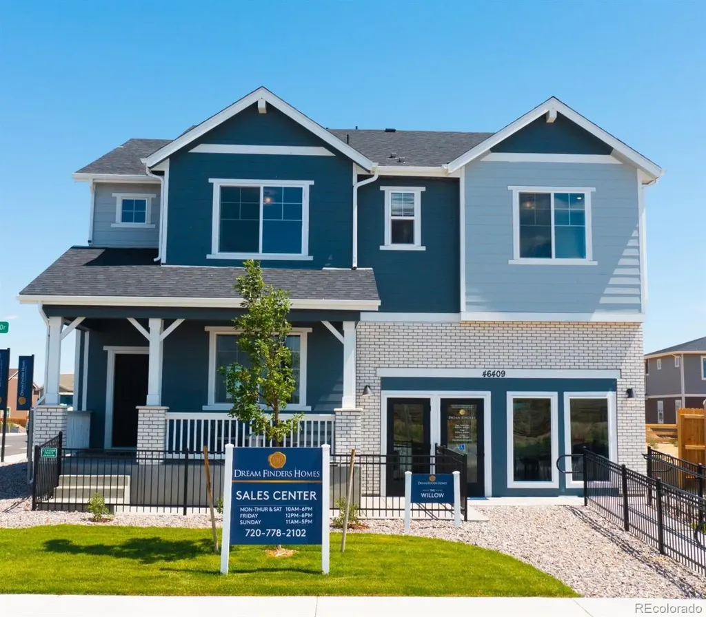 46409 Saddleback Drive Bennett CO 80102