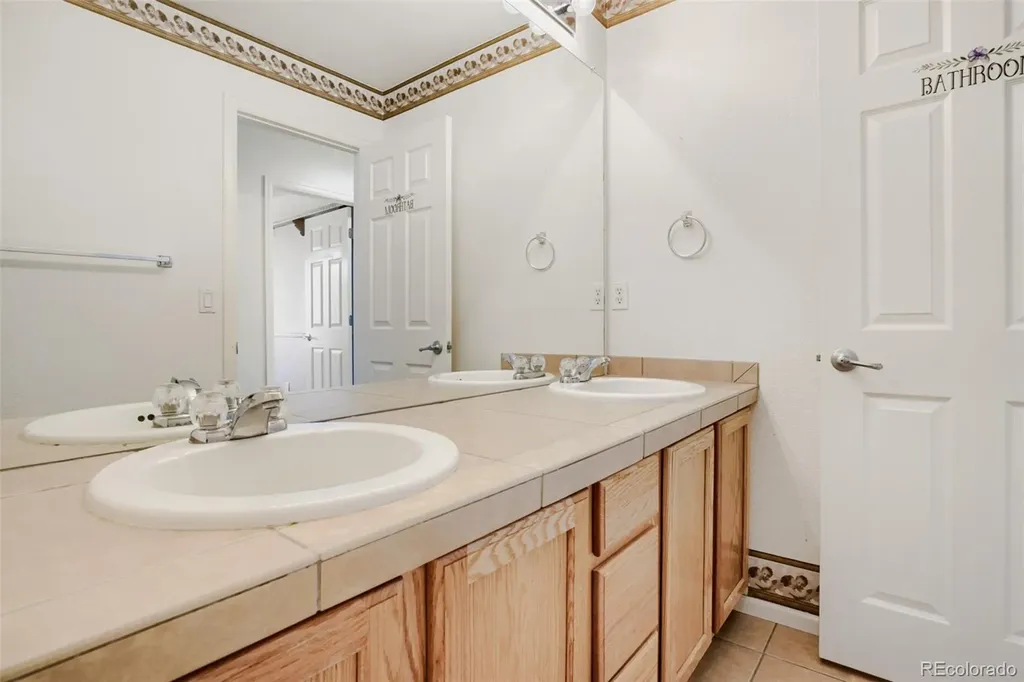 1468 S Grand Baker Circle Aurora CO 80018
