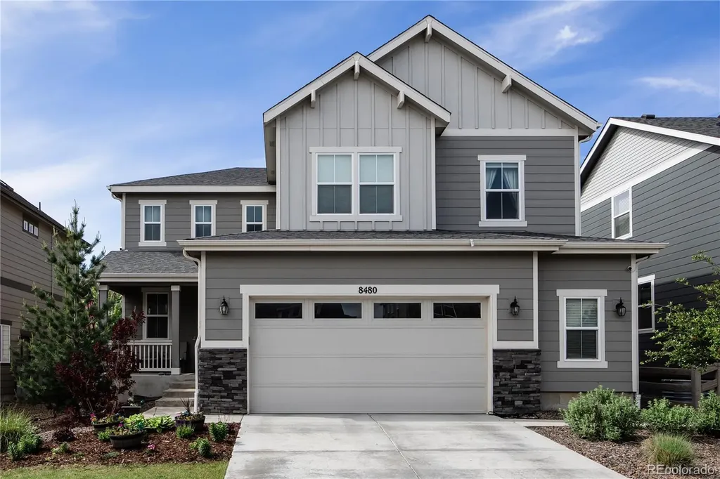 8480 Arapahoe Peak Street Littleton CO 80125