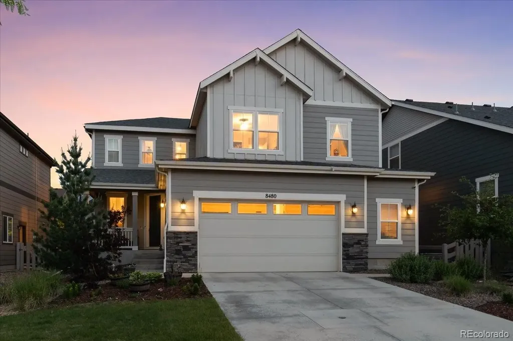 8480 Arapahoe Peak Street Littleton CO 80125