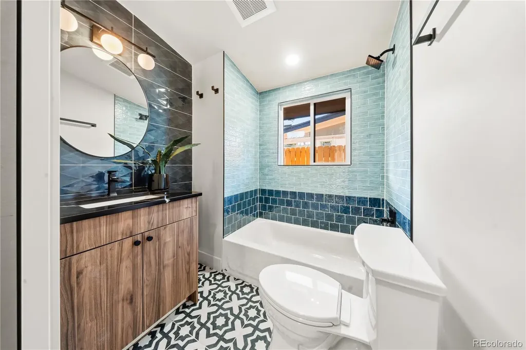 2440 S Meade Street Denver CO 80219