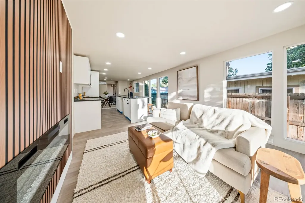 2440 S Meade Street Denver CO 80219