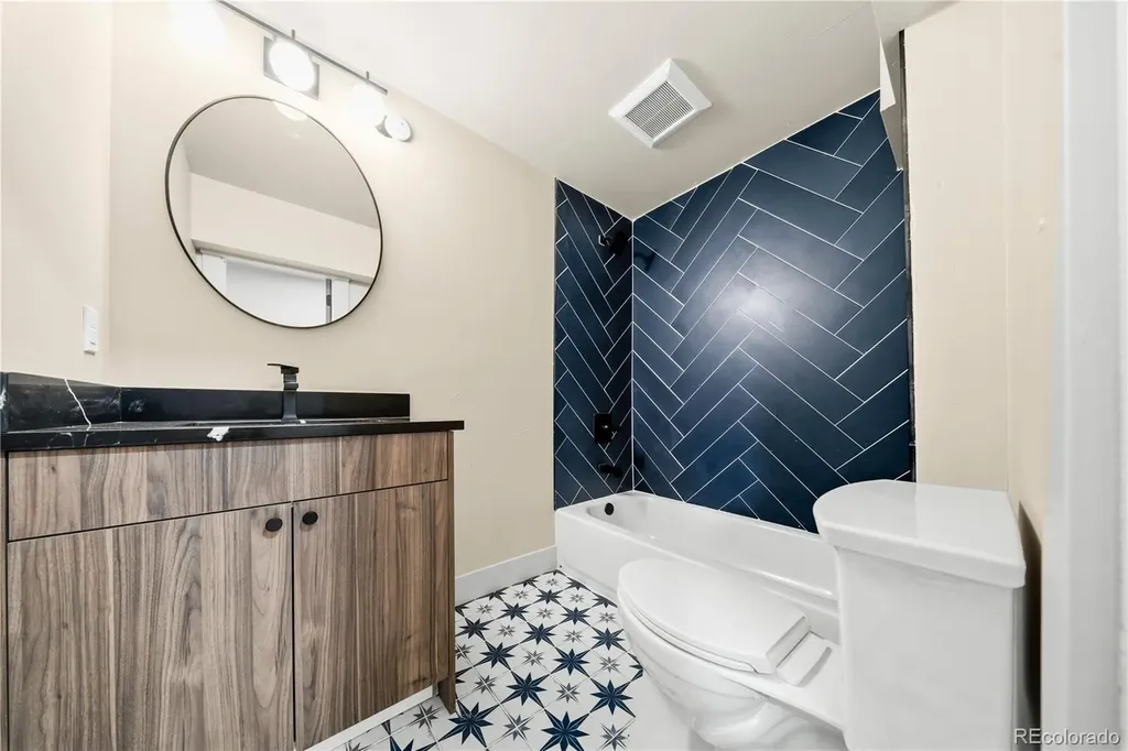 2440 S Meade Street Denver CO 80219