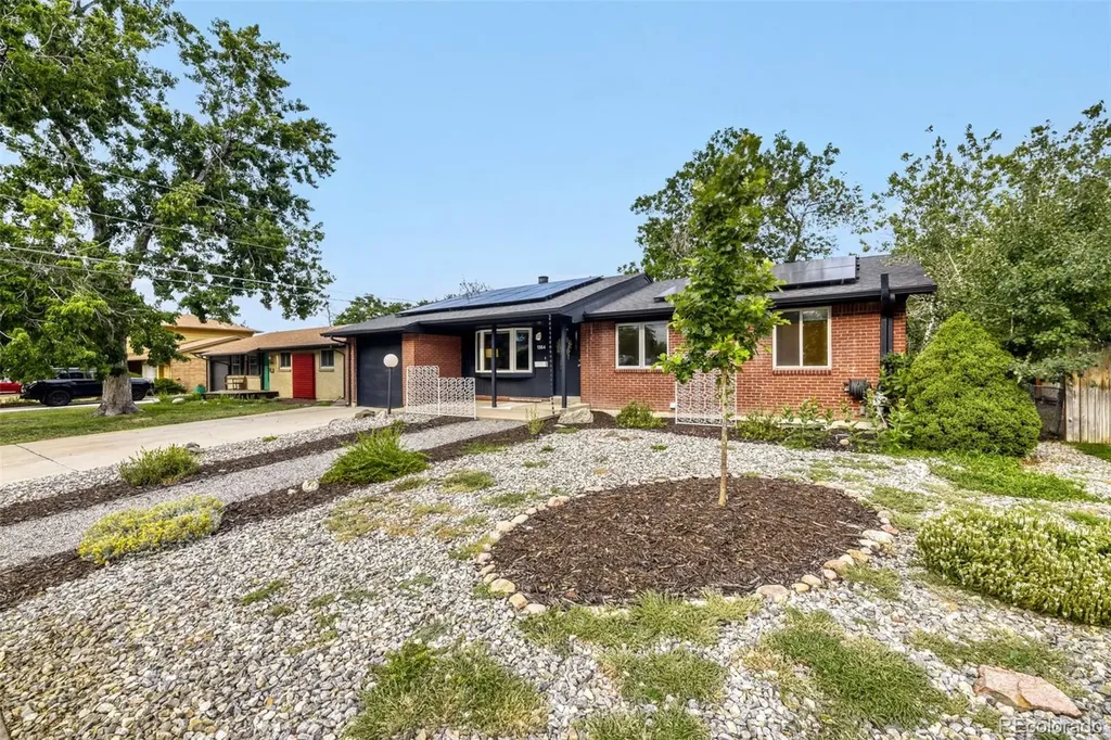 1364 S Poplar Street Denver CO 80224