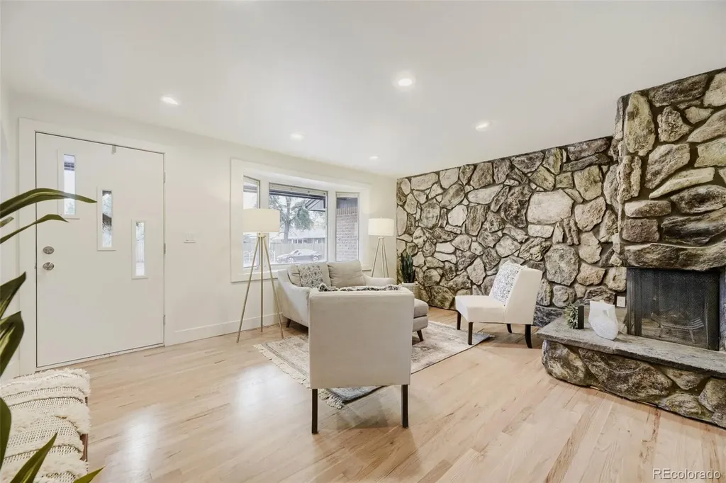 1364 S Poplar Street Denver CO 80224