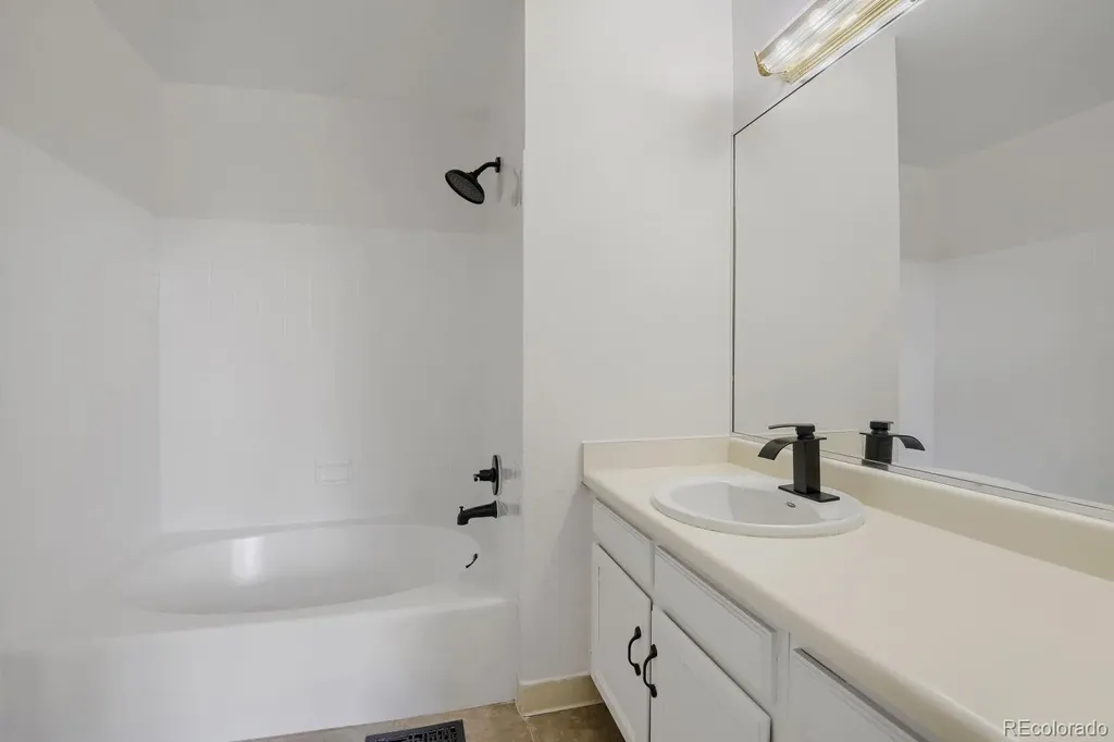 5779 S Jericho Way Centennial CO 80015