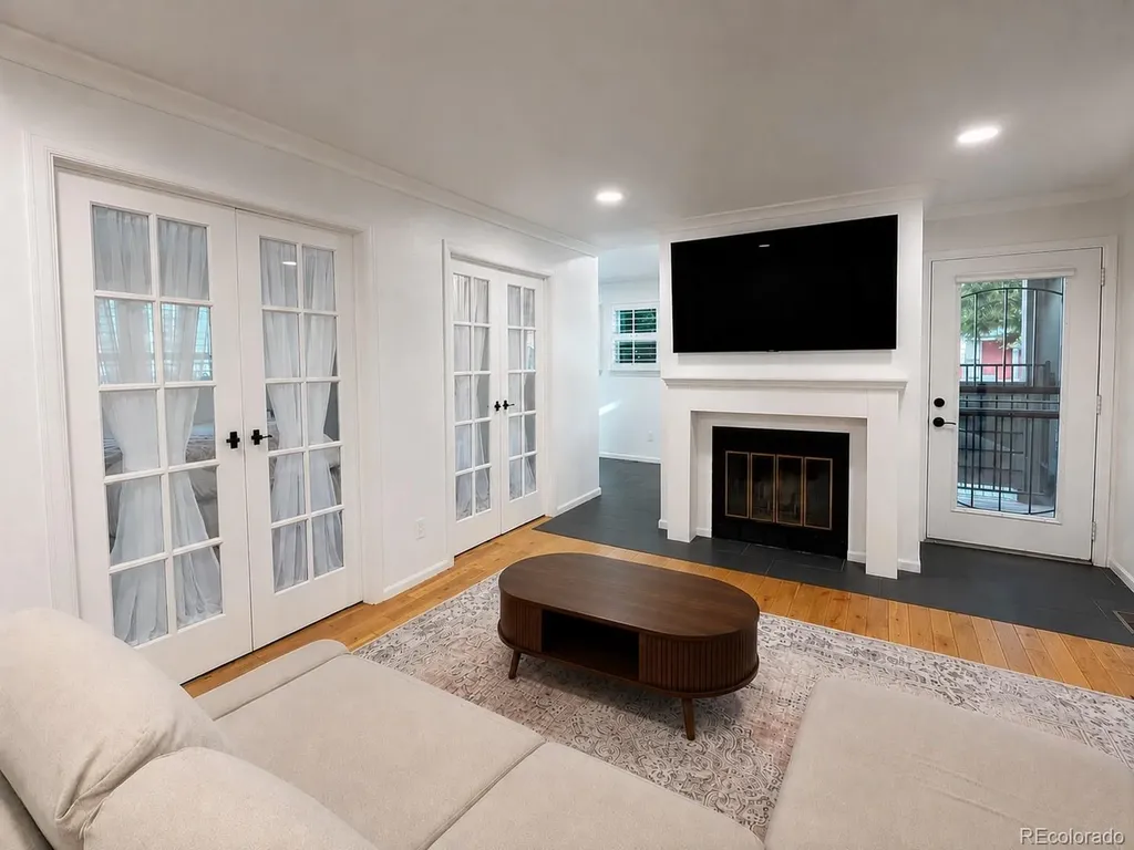 11 W Ellsworth Avenue Denver CO 80223