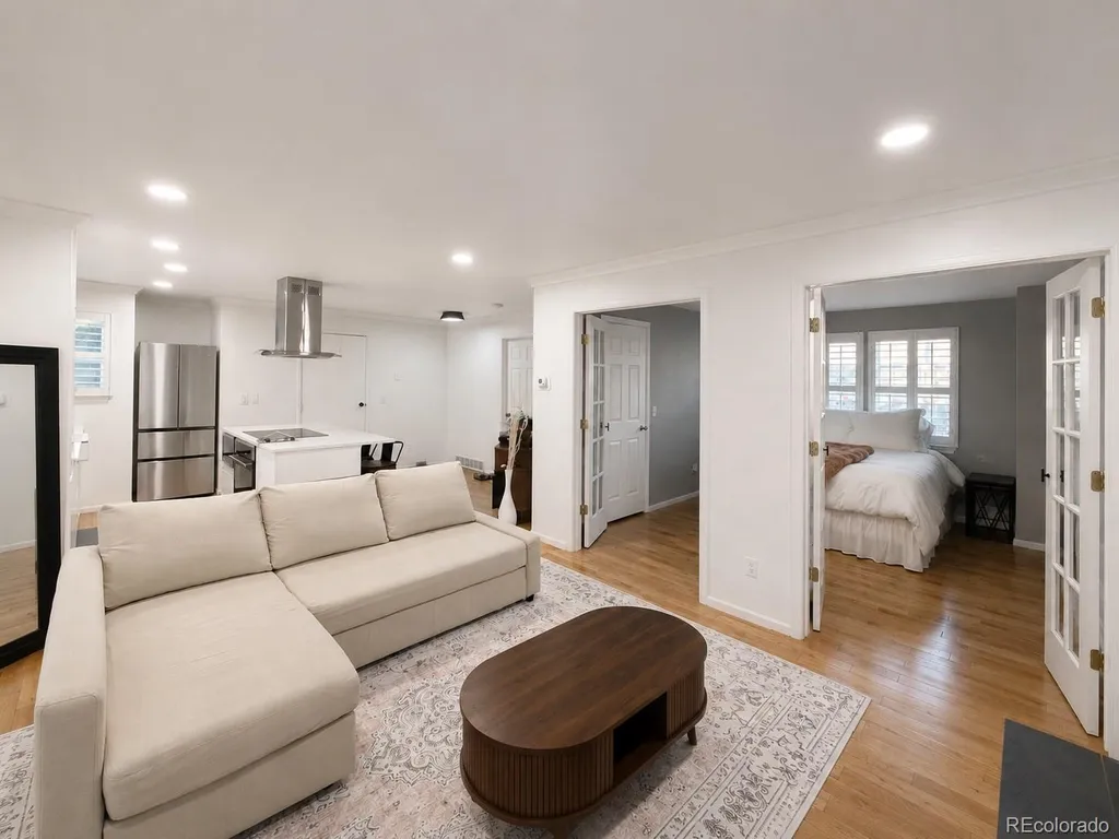 11 W Ellsworth Avenue Denver CO 80223