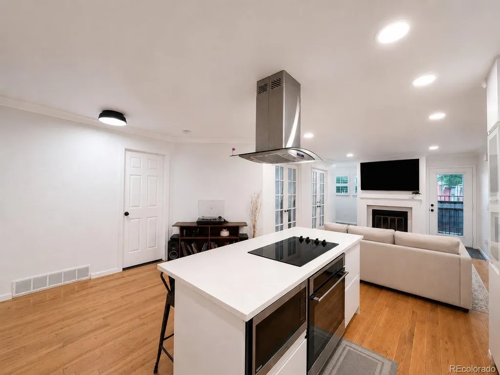 11 W Ellsworth Avenue Denver CO 80223