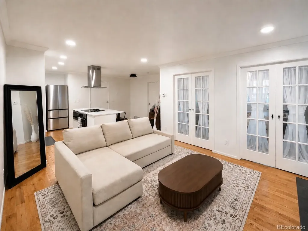 11 W Ellsworth Avenue Denver CO 80223
