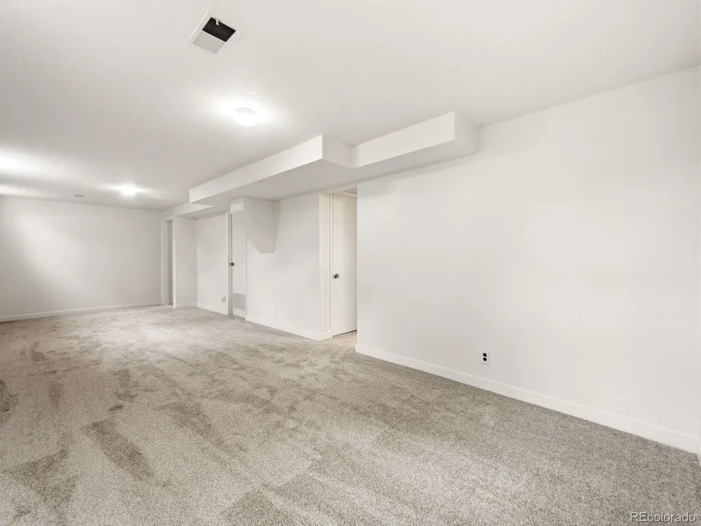 2161 Meadowbrook Drive Denver CO 80221