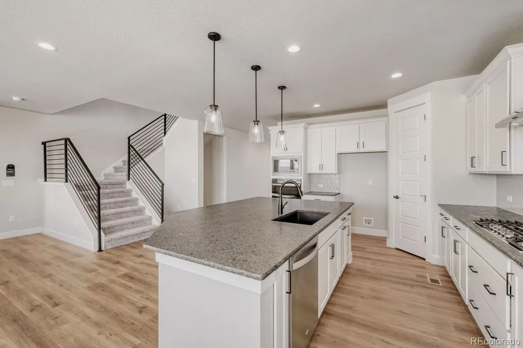 8702 Long Beach Terrace Colorado Springs CO 80908