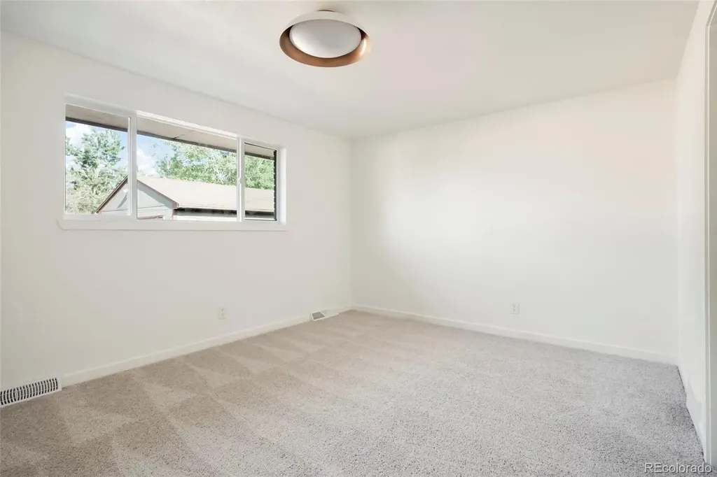 5390 Julian Street Denver CO 80221