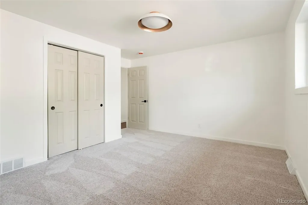 5390 Julian Street Denver CO 80221