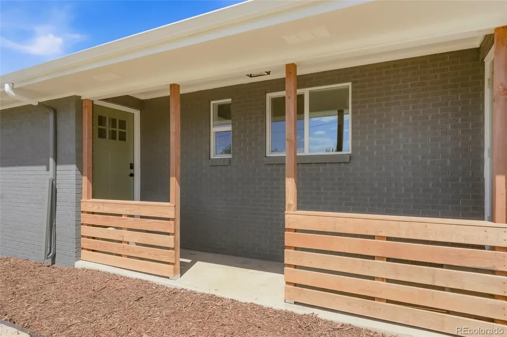 5390 Julian Street Denver CO 80221