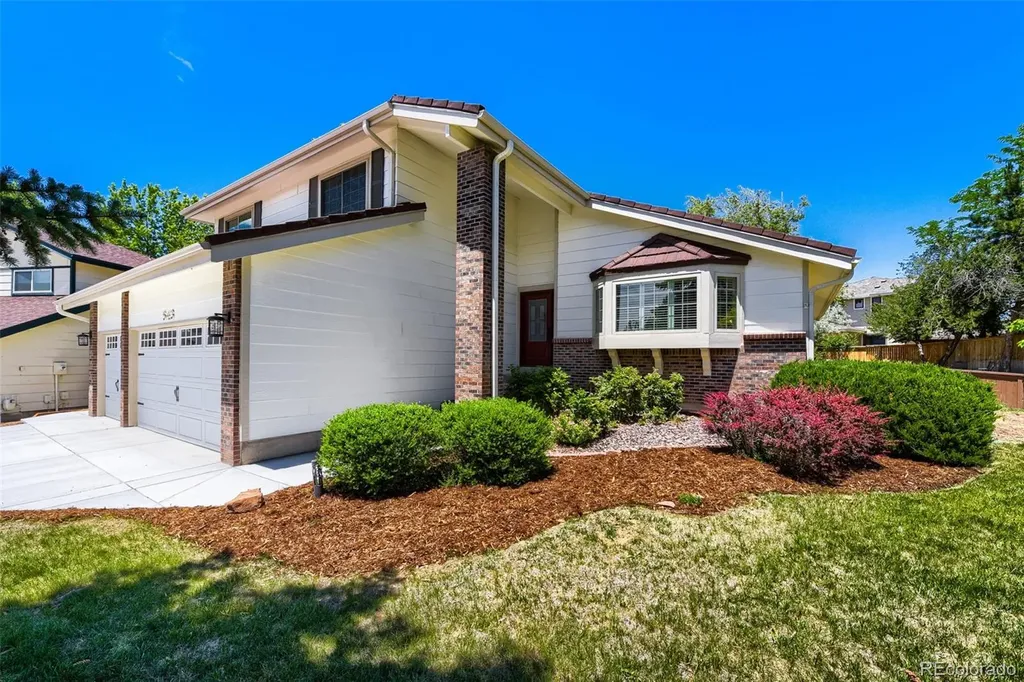 543 Old Stone Drive Littleton CO 80126