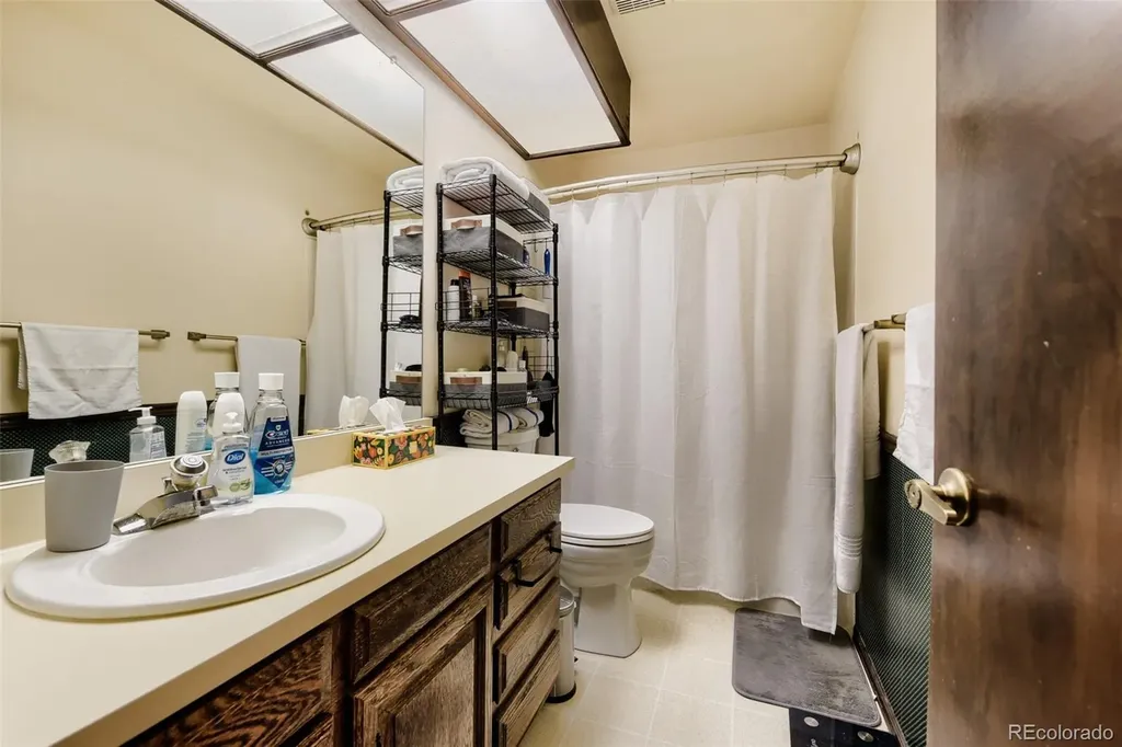 543 Old Stone Drive Littleton CO 80126