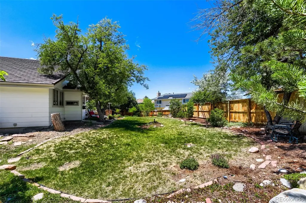 543 Old Stone Drive Littleton CO 80126