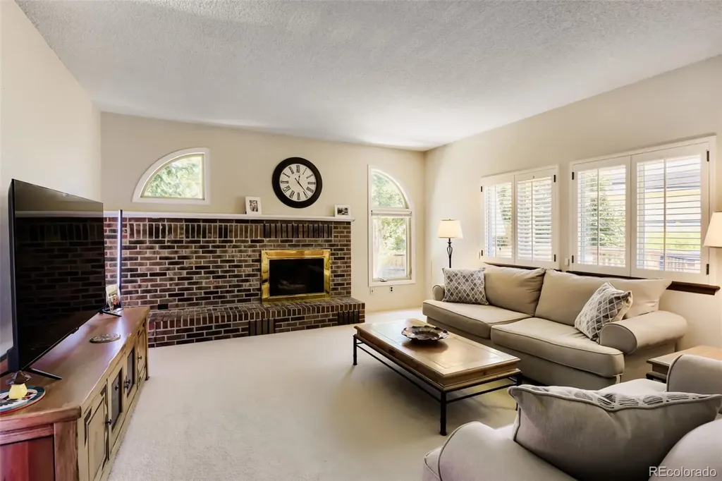 543 Old Stone Drive Littleton CO 80126